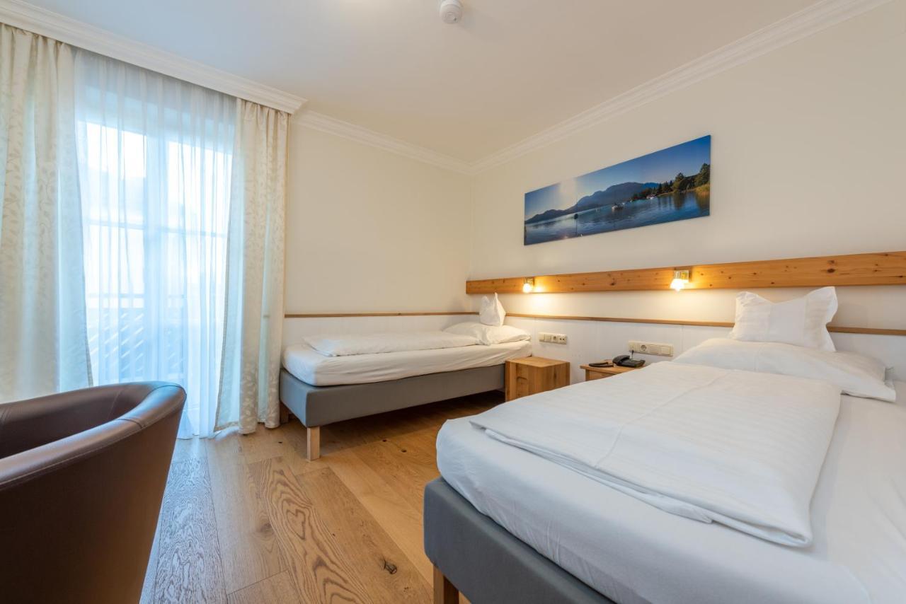 Hotel & Restaurant Ragginger Attersee Nussdorf am Attersee Exterior photo